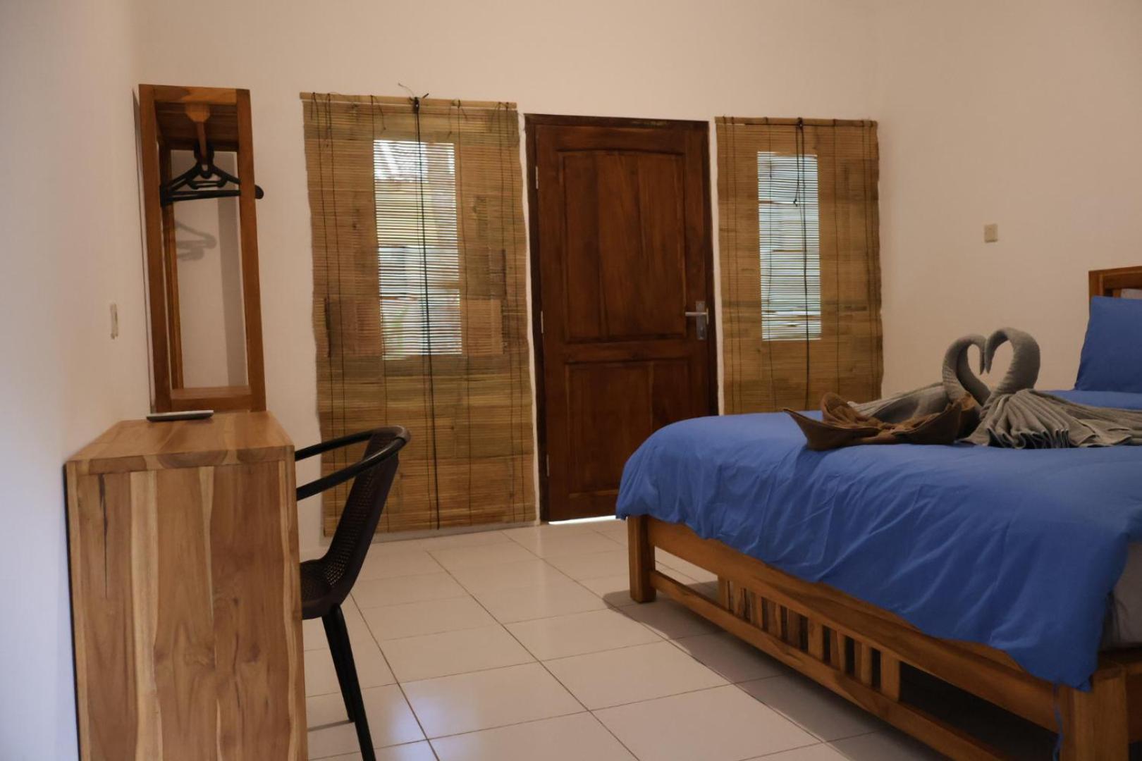 Rumah Tiga Gili Gili Air Esterno foto