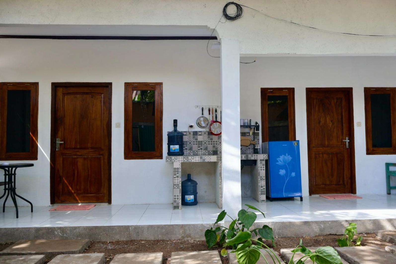 Rumah Tiga Gili Gili Air Esterno foto