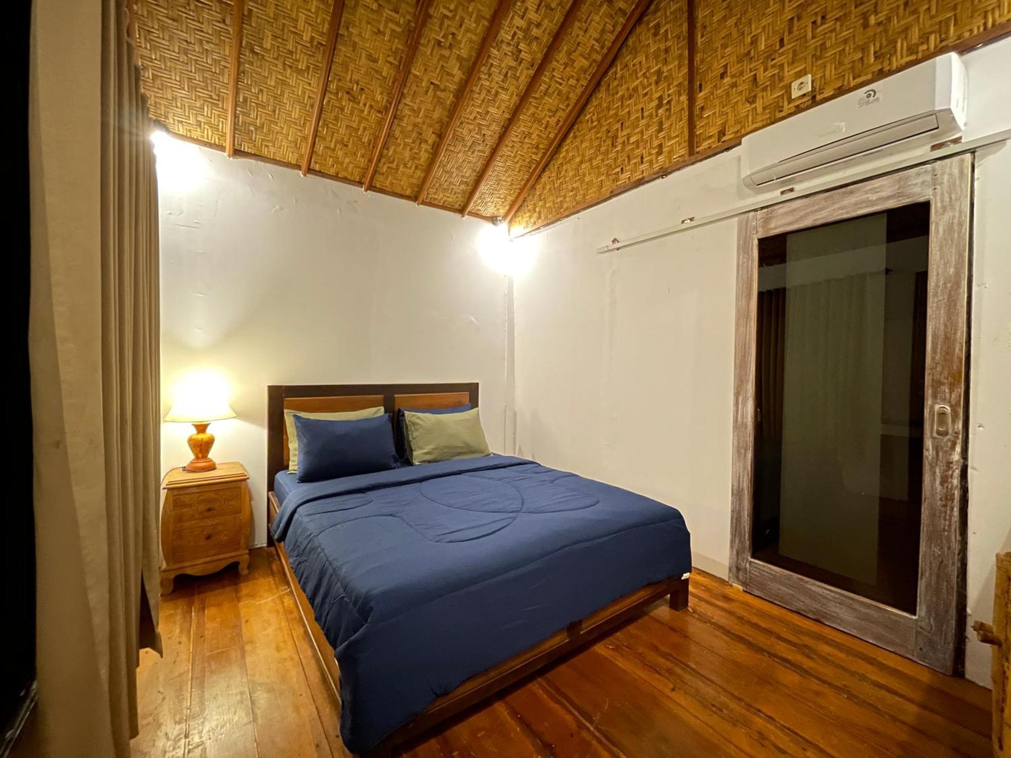 Rumah Tiga Gili Gili Air Esterno foto